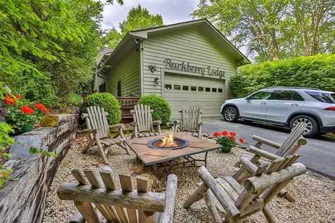 892 Buckberry Sapphire NC 28774