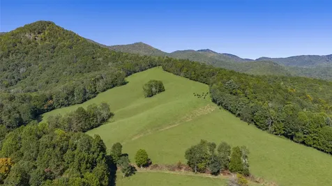 2787 Charleys Creek Road Tuckasegee NC 28783