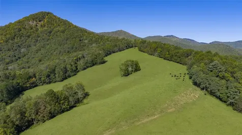 2787 Charleys Creek Road Tuckasegee NC 28783