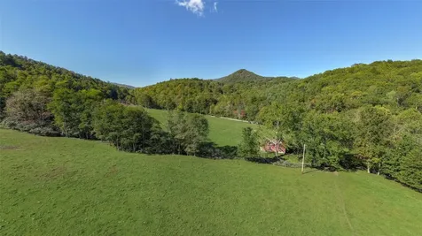 2787 Charleys Creek Road Tuckasegee NC 28783