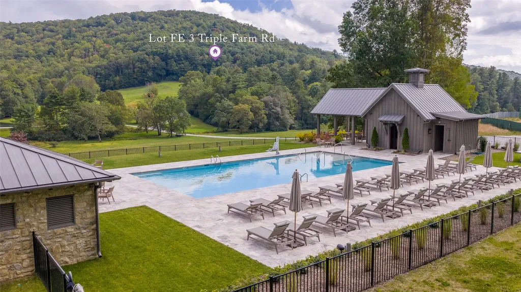 FE-3 Triple Farm Road Cashiers NC 28717