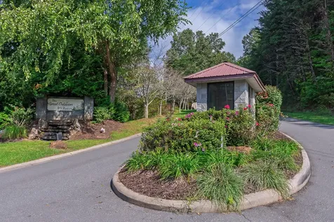 158 Sunset View Trail Franklin NC 28734