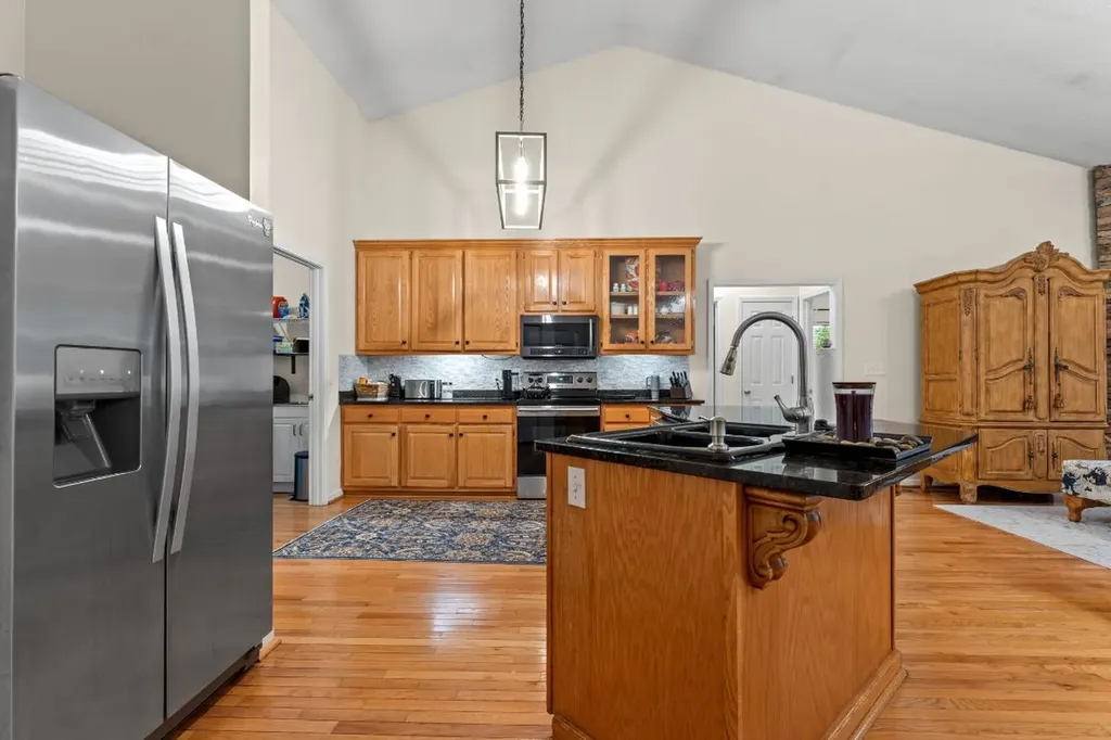 217 Crestwood Road Cashiers NC 28717