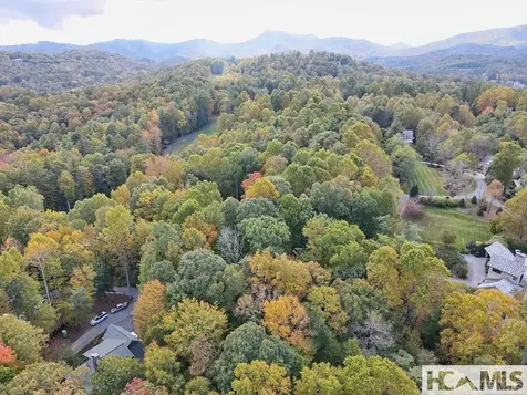 228 Audubon Trail Cashiers NC 28717