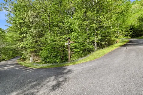 31 Waterdance Drive Cullowhee NC 28723