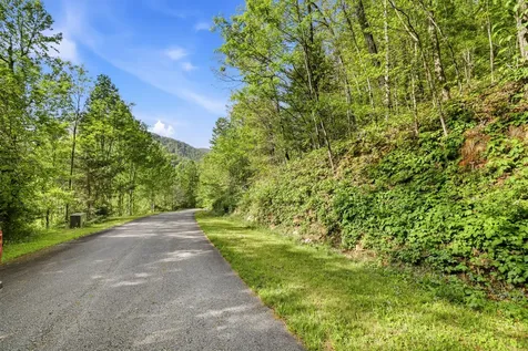 31 Waterdance Drive Cullowhee NC 28723