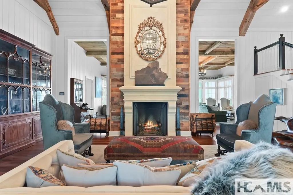 2808 Big Sheepcliff Road Cashiers NC 28717