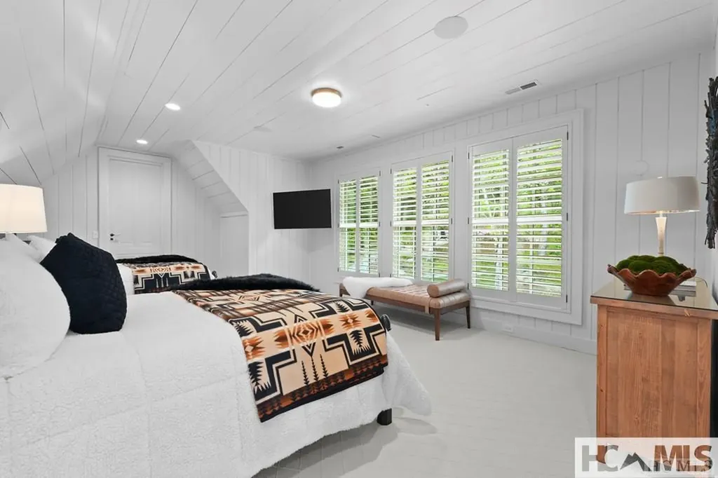 2808 Big Sheepcliff Road Cashiers NC 28717