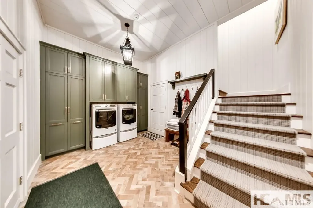 2808 Big Sheepcliff Road Cashiers NC 28717