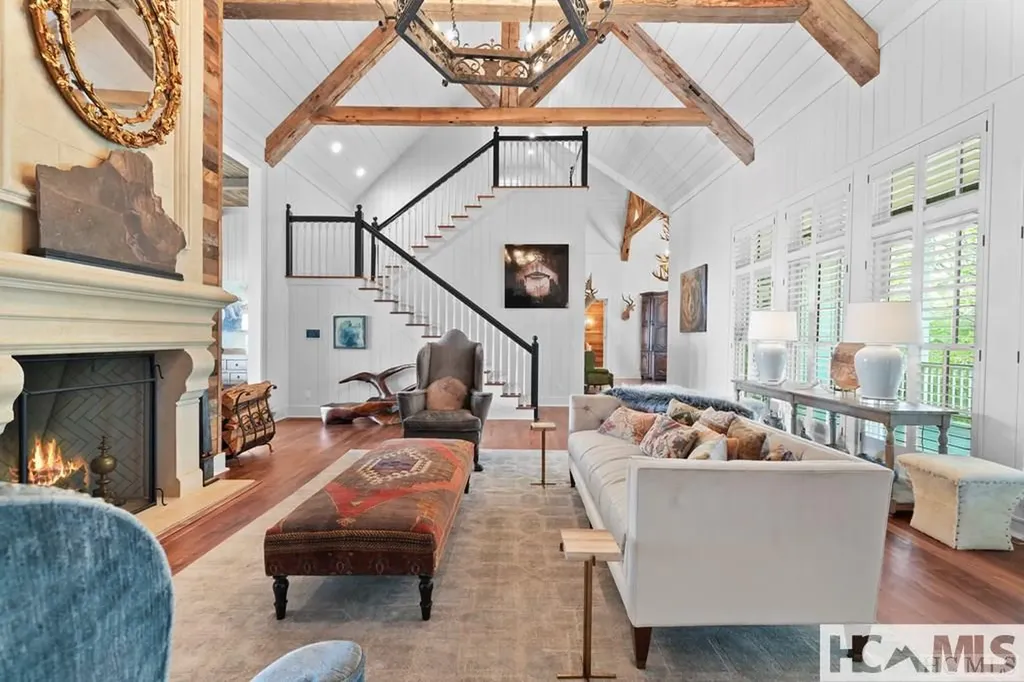 2808 Big Sheepcliff Road Cashiers NC 28717