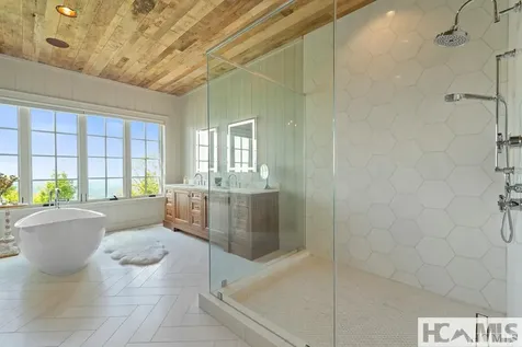 2808 Big Sheepcliff Road Cashiers NC 28717