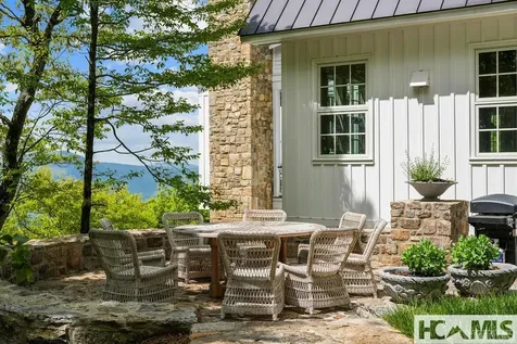 2808 Big Sheepcliff Road Cashiers NC 28717