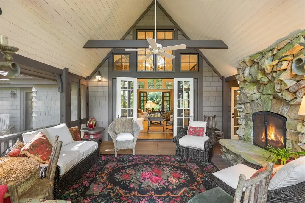 951 Cherokee Trace Cashiers NC 28717