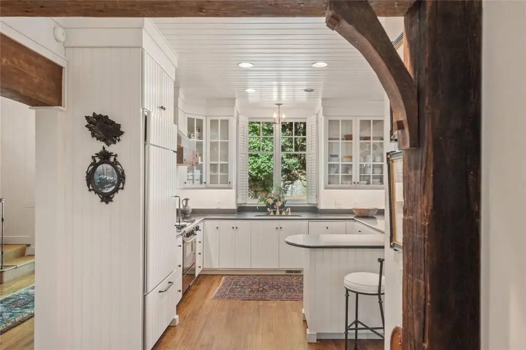 951 Cherokee Trace Cashiers NC 28717