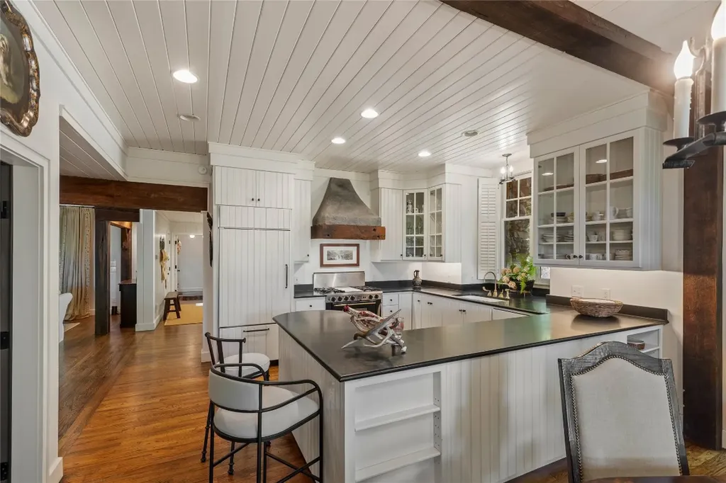 951 Cherokee Trace Cashiers NC 28717