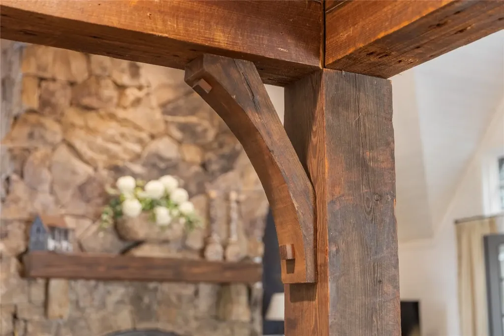 951 Cherokee Trace Cashiers NC 28717