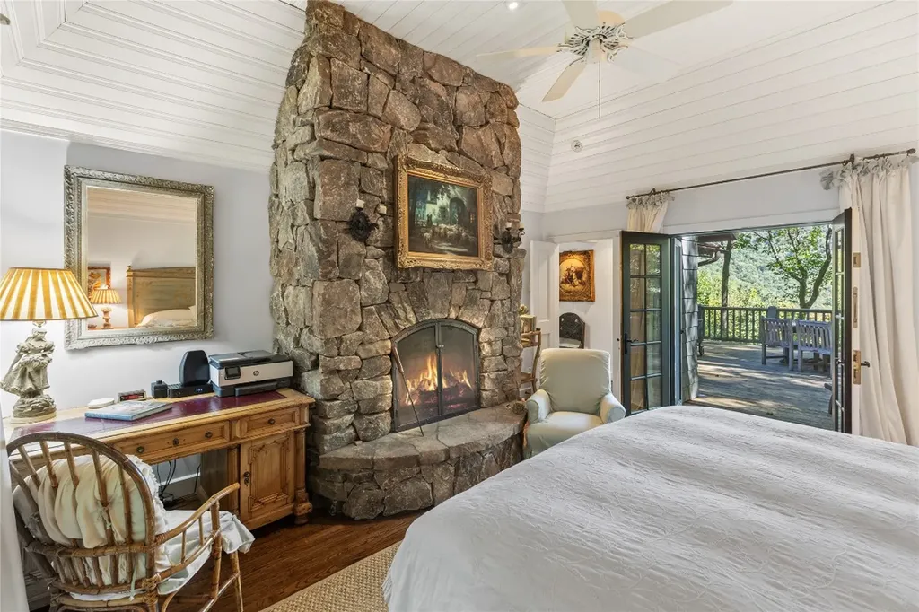 951 Cherokee Trace Cashiers NC 28717