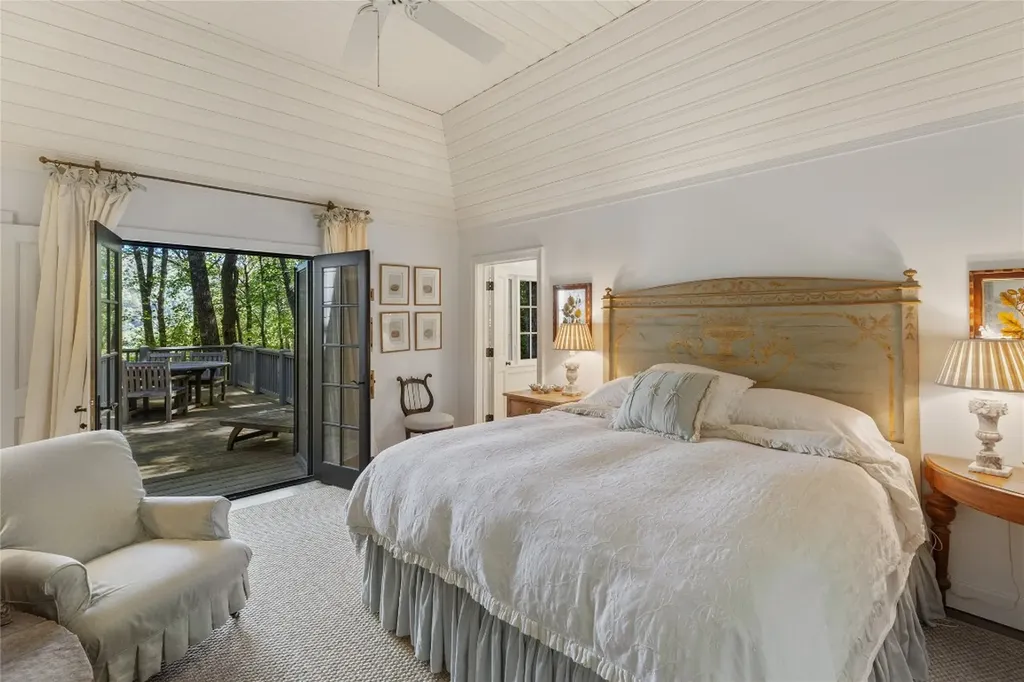 951 Cherokee Trace Cashiers NC 28717