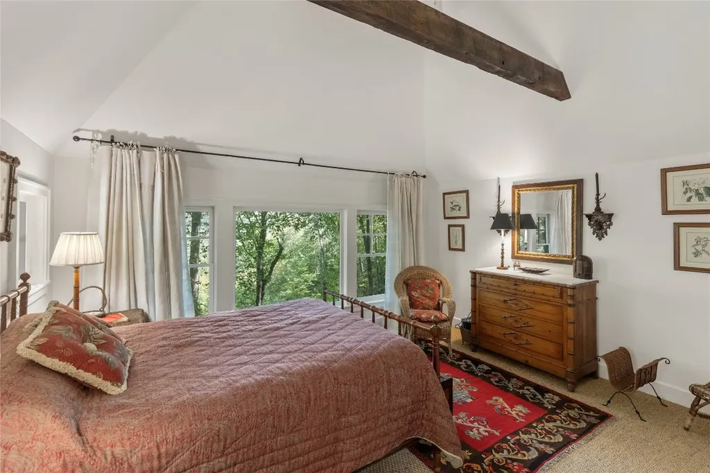 951 Cherokee Trace Cashiers NC 28717