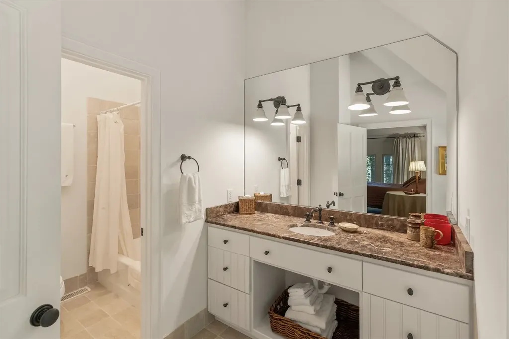 951 Cherokee Trace Cashiers NC 28717