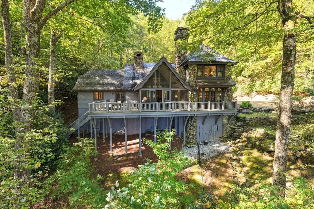 951 Cherokee Trace Cashiers NC 28717