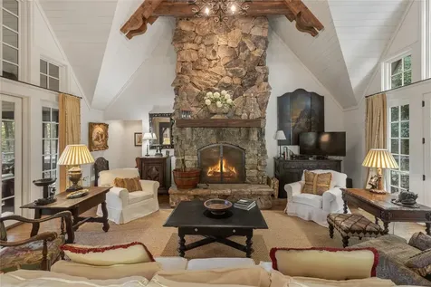 951 Cherokee Trace Cashiers NC 28717