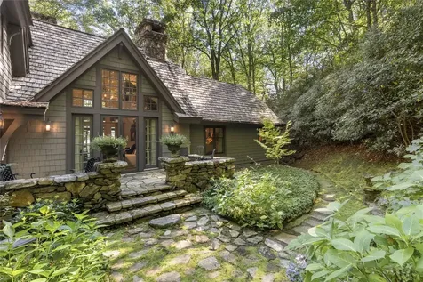 951 Cherokee Trace Cashiers NC 28717