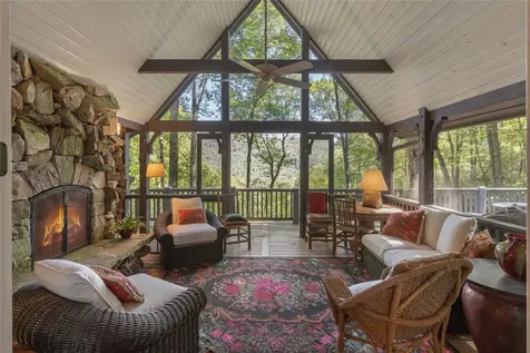 951 Cherokee Trace Cashiers NC 28717