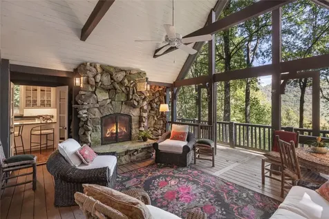 951 Cherokee Trace Cashiers NC 28717