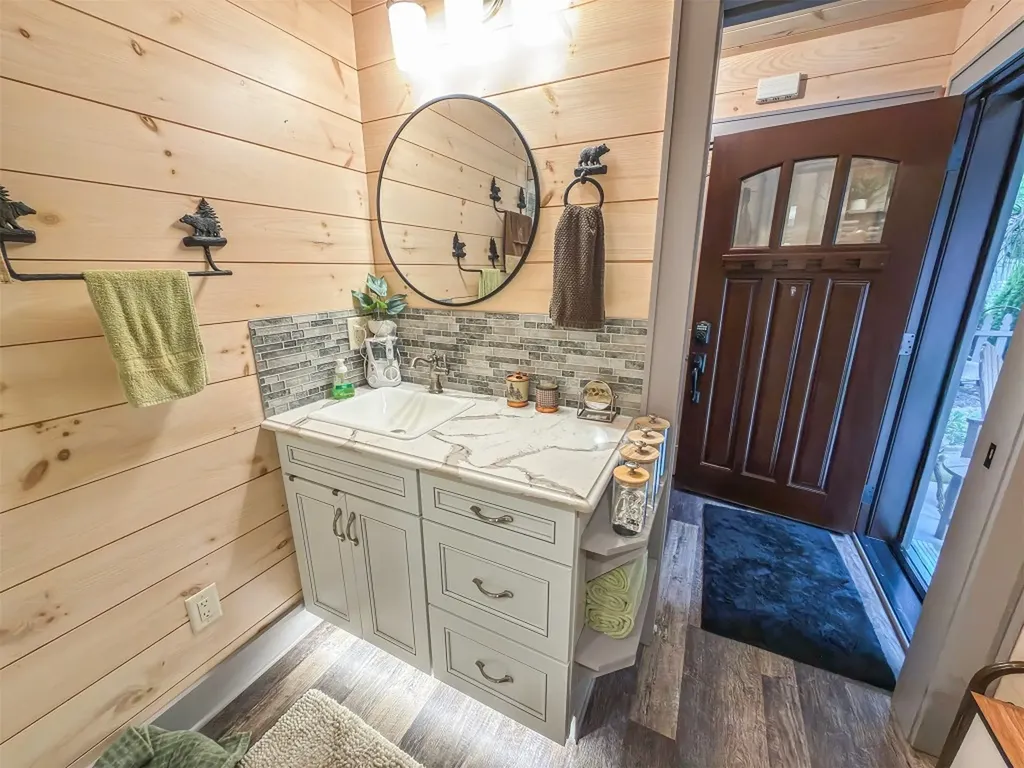 111 Wildflower Road Scaly Mountain NC 28775