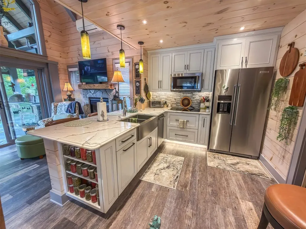 111 Wildflower Road Scaly Mountain NC 28775