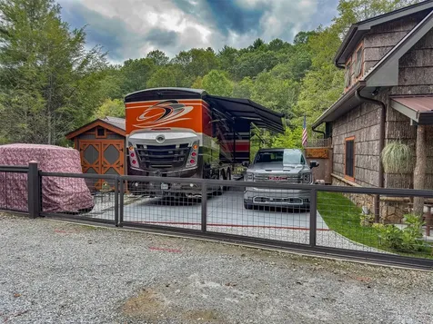 111 Wildflower Road Scaly Mountain NC 28775