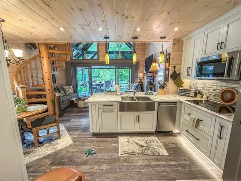 111 Wildflower Road Scaly Mountain NC 28775