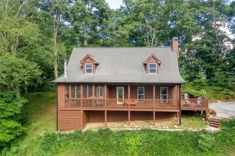 415 Clayson Drive Cullowhee NC 28723