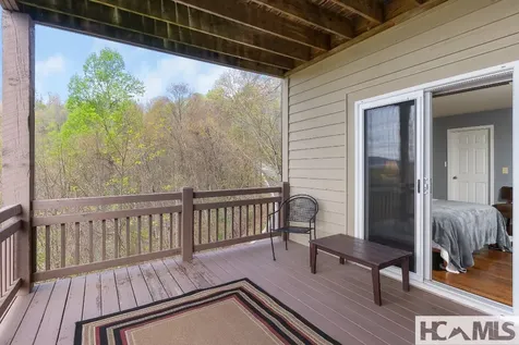 129 Skyline Park Drive Franklin NC 28734