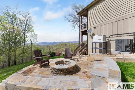 129 Skyline Park Drive Franklin NC 28734