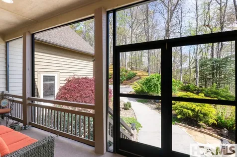 129 Skyline Park Drive Franklin NC 28734