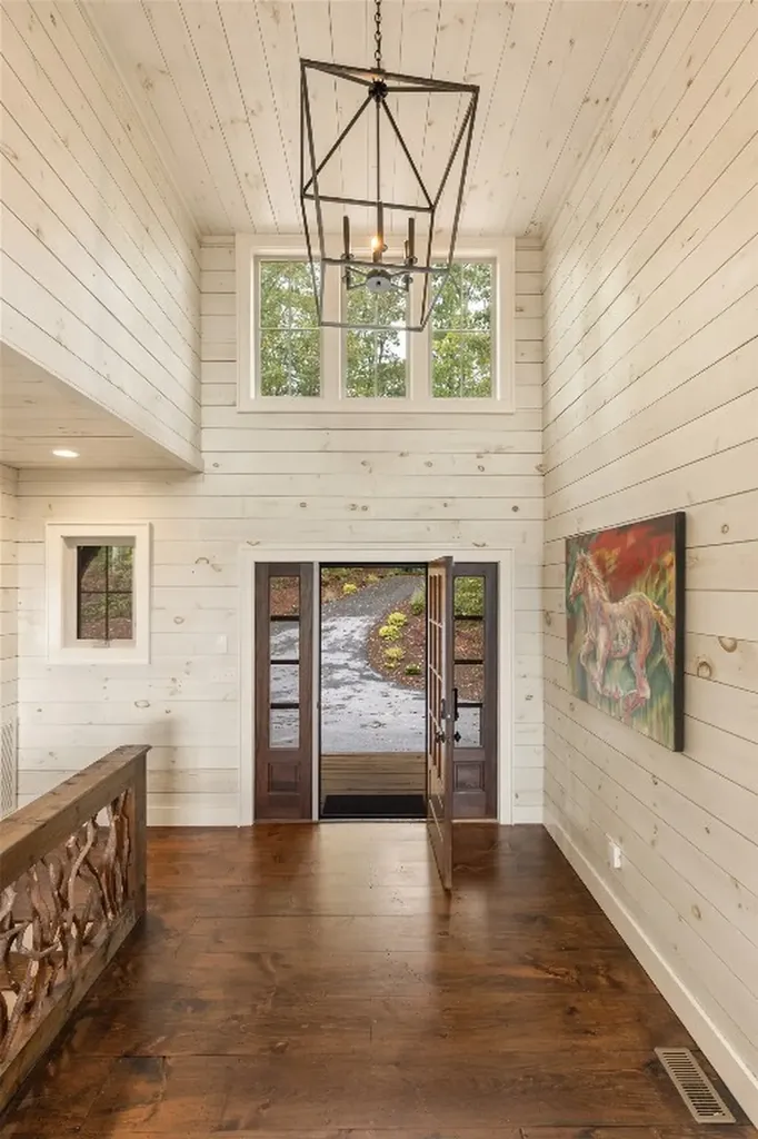 114 Settler's Rest Road Glenville NC 28736