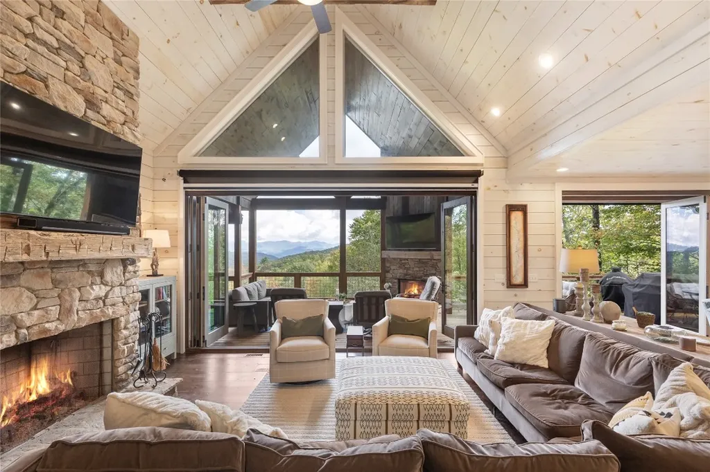 114 Settler's Rest Road Glenville NC 28736