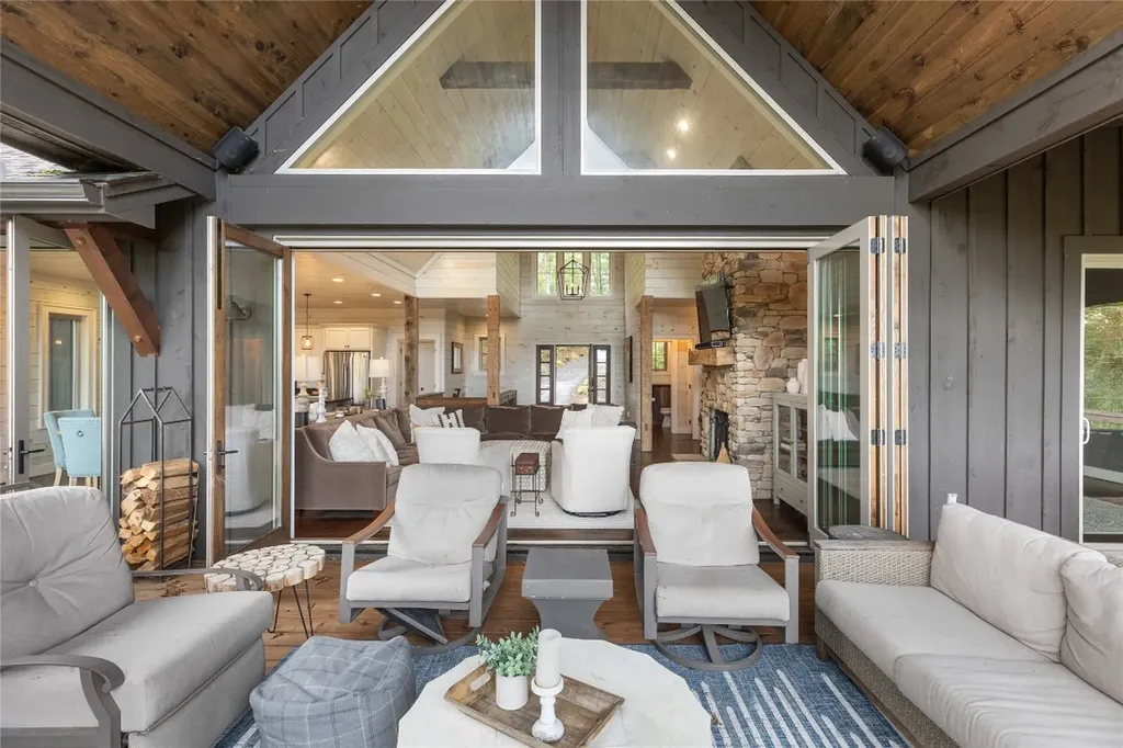 114 Settler's Rest Road Glenville NC 28736