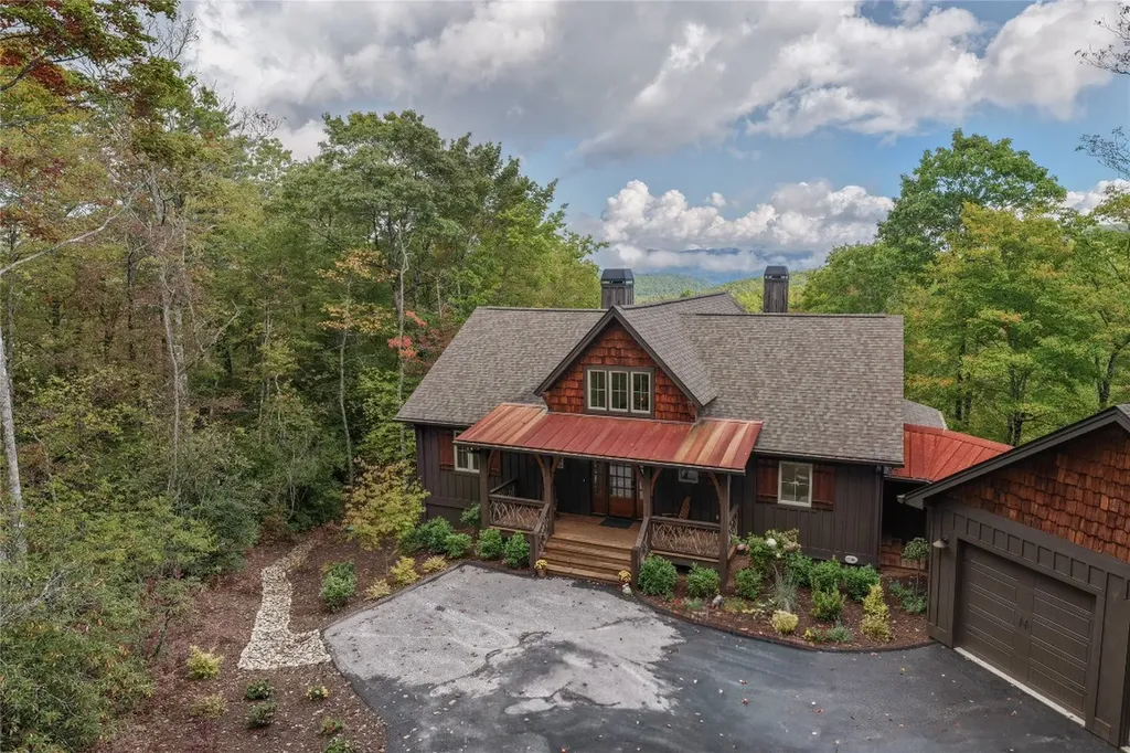 114 Settler's Rest Road Glenville NC 28736