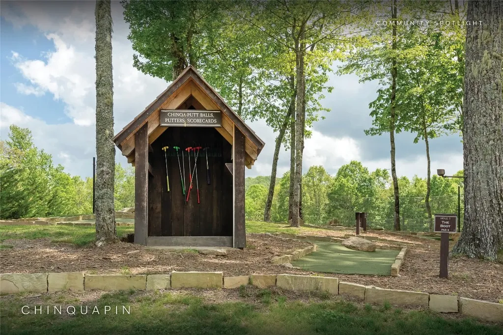 114 Settler's Rest Road Glenville NC 28736