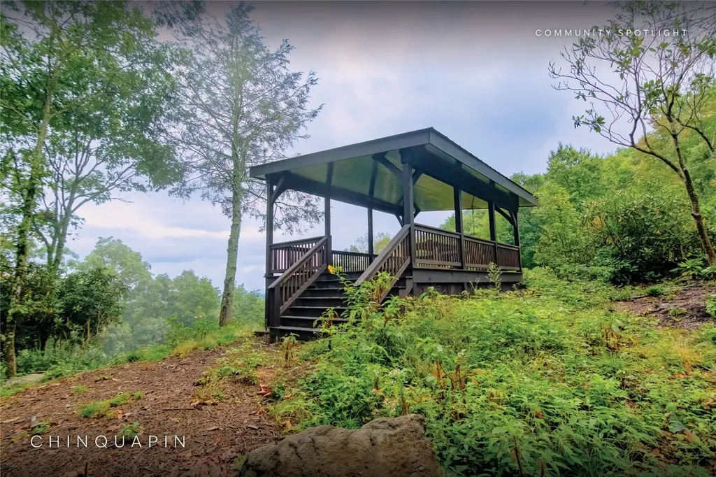 114 Settler's Rest Road Glenville NC 28736