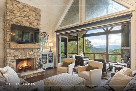 114 Settler's Rest Road Glenville NC 28736