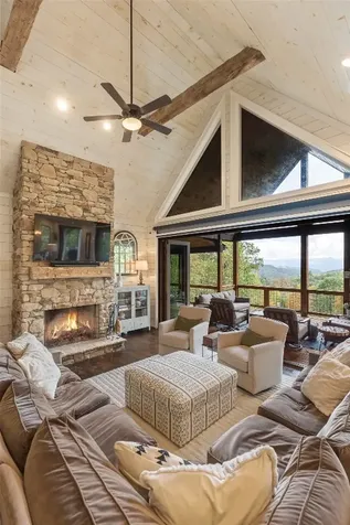 114 Settler's Rest Road Glenville NC 28736