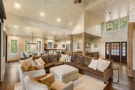 114 Settler's Rest Road Glenville NC 28736