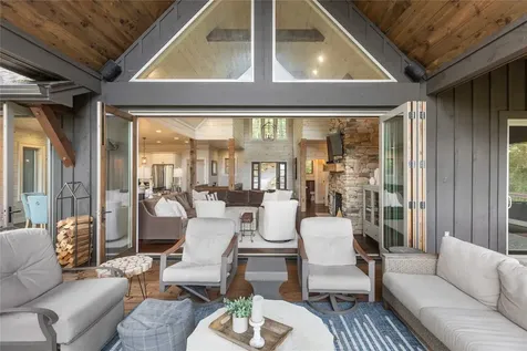 114 Settler's Rest Road Glenville NC 28736