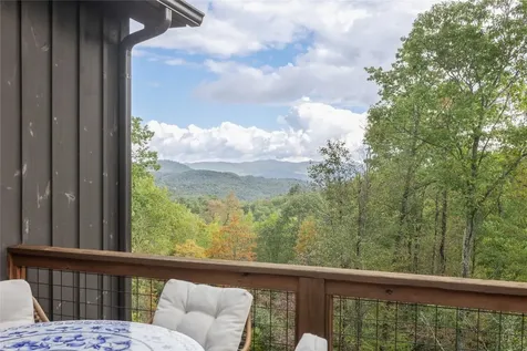 114 Settler's Rest Road Glenville NC 28736