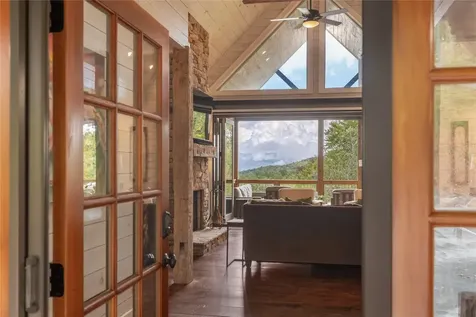 114 Settler's Rest Road Glenville NC 28736