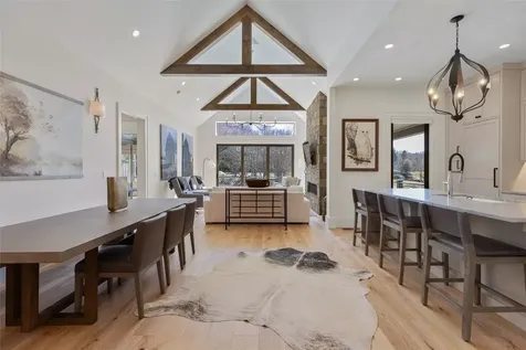 448 Lake Villas Way Highlands NC 28741